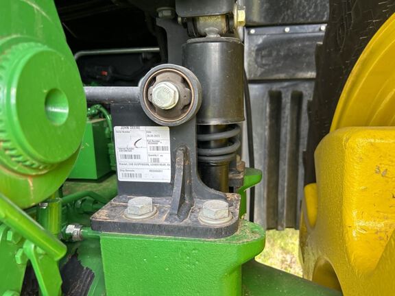 2023 John Deere 7R 210 Tractor