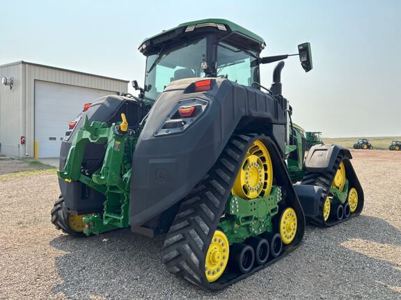 2025 John Deere 8RX 410 Tractor Rubber Track