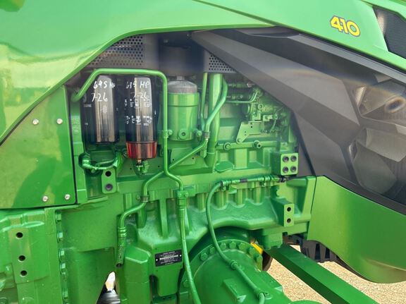 2025 John Deere 8RX 410 Tractor Rubber Track