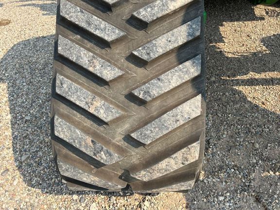 2025 John Deere 8RX 410 Tractor Rubber Track