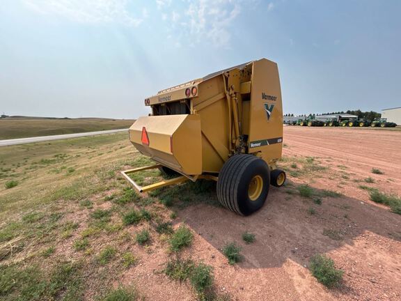 2015 Vermeer 605N Baler/Round