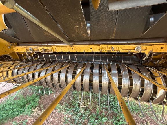 2015 Vermeer 605N Baler/Round