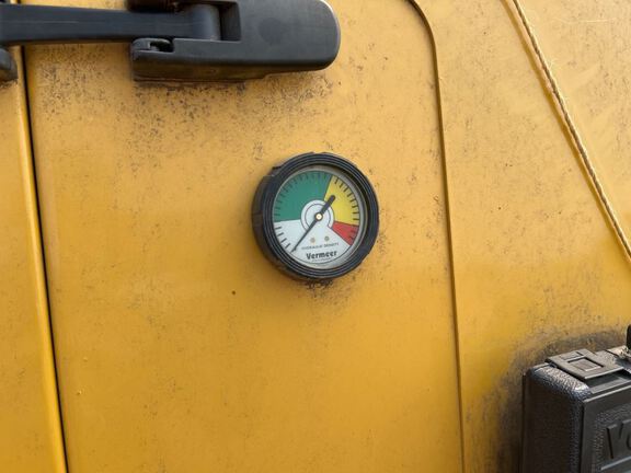 2015 Vermeer 605N Baler/Round