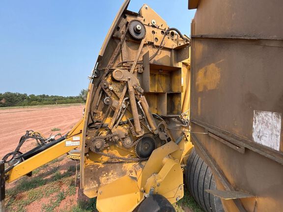 2015 Vermeer 605N Baler/Round