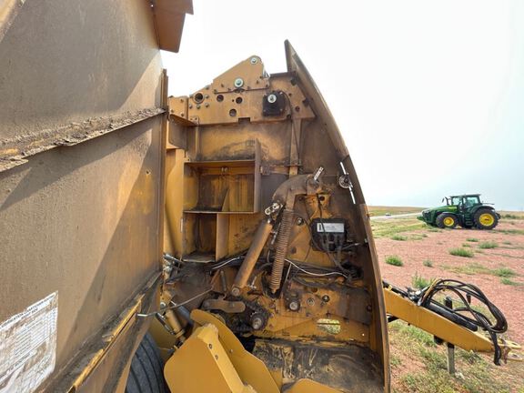 2015 Vermeer 605N Baler/Round