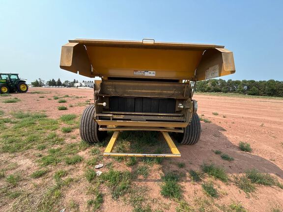2015 Vermeer 605N Baler/Round