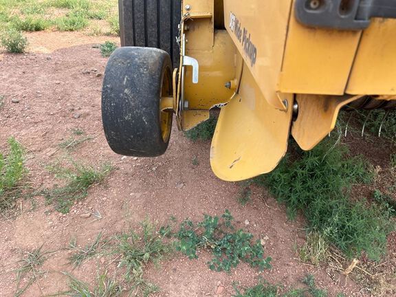 2015 Vermeer 605N Baler/Round