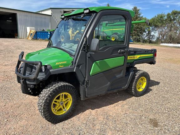 2024 John Deere XUV835R ATV