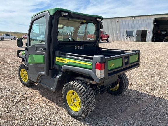 2024 John Deere XUV835R ATV