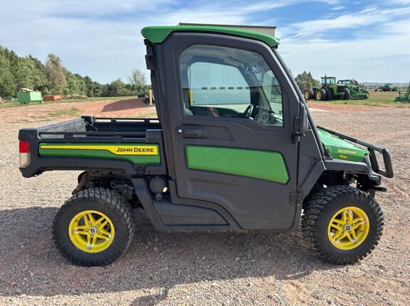 2024 John Deere XUV835R ATV