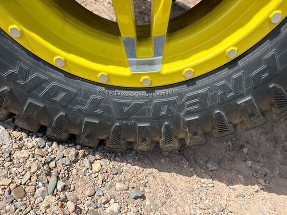 2024 John Deere XUV835R ATV