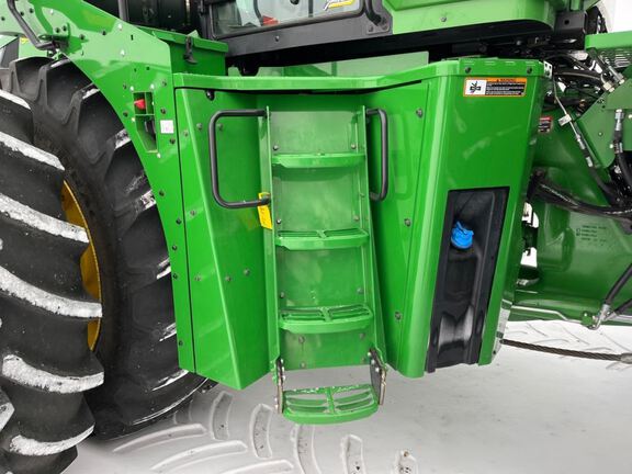 2024 John Deere 9R 590 Tractor 4WD