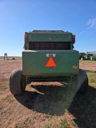 2015 John Deere 569 Baler/Round