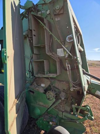 2015 John Deere 569 Baler/Round