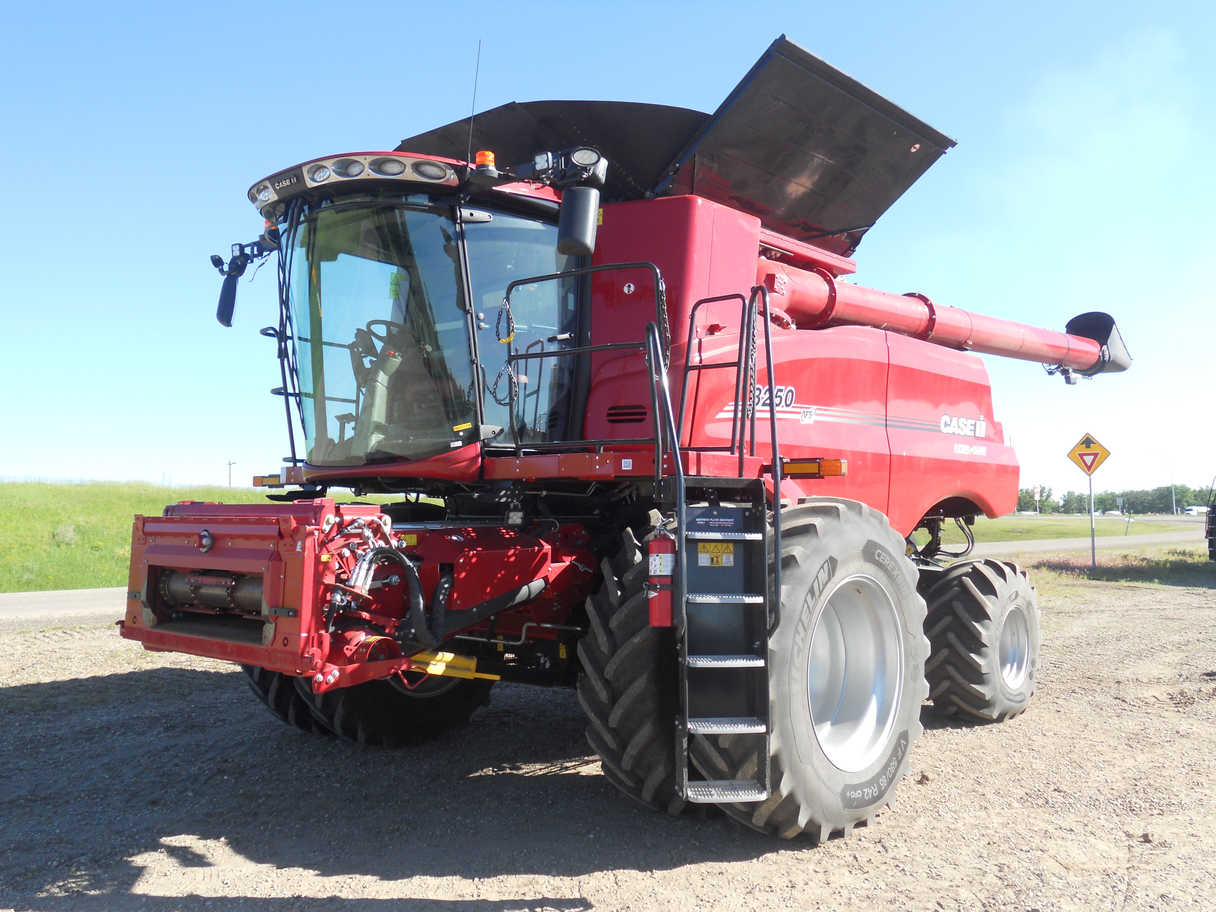 2023 Case IH AF8250 Combine