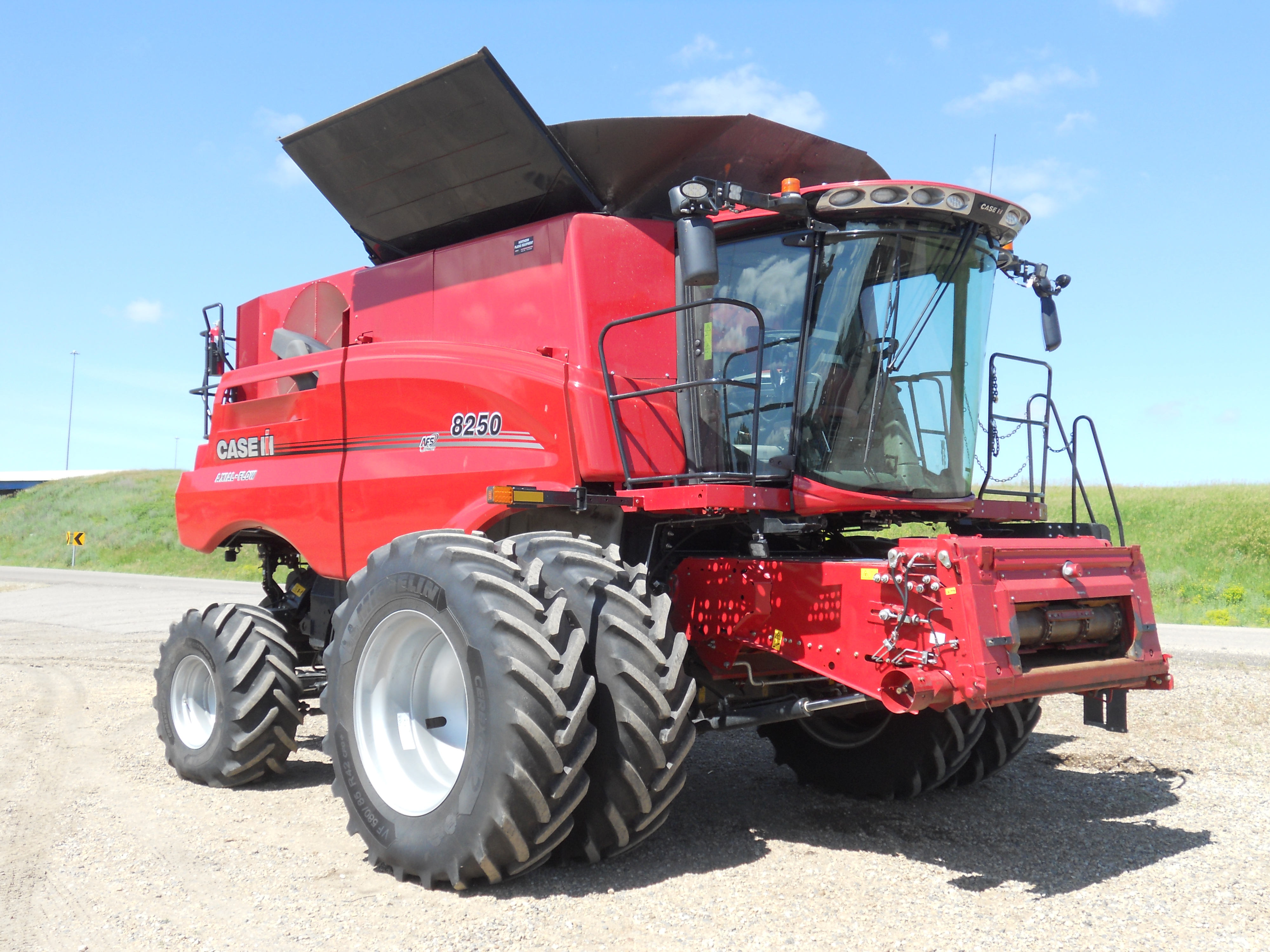 2023 Case IH AF8250 Combine