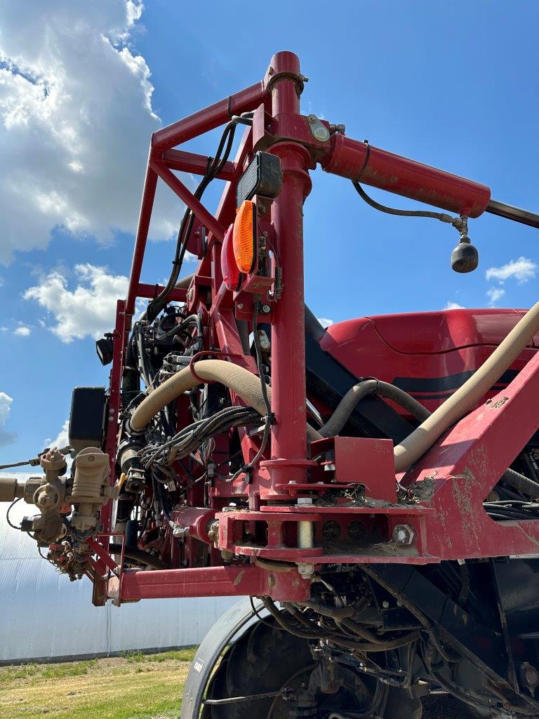 2016 Case IH PAT4440 Sprayer/High Clearance