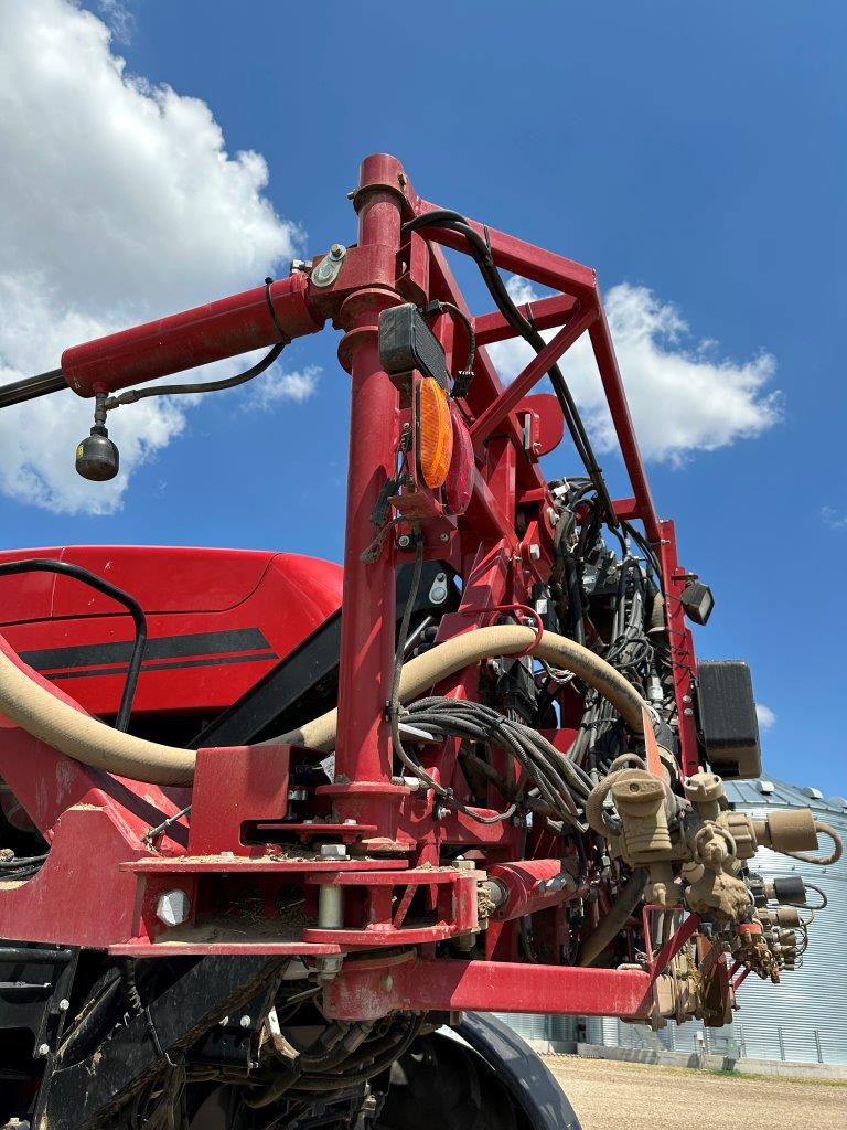 2016 Case IH PAT4440 Sprayer/High Clearance