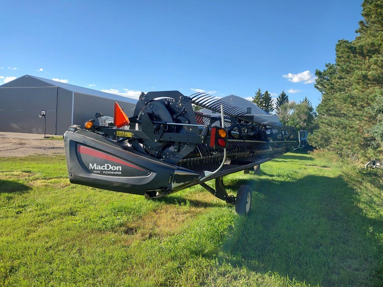 2014 MacDon FD75 Header Draper