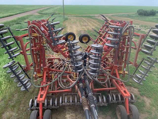 2004 Bourgault 5710 Air Drill