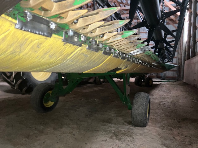 2009 John Deere 635D Header Rigid