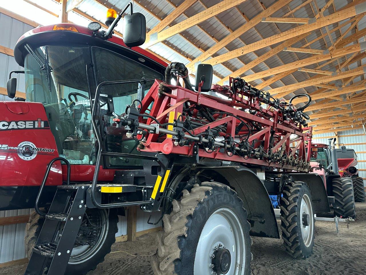 2017 Case IH Patriot 4440 Sprayer/High Clearance