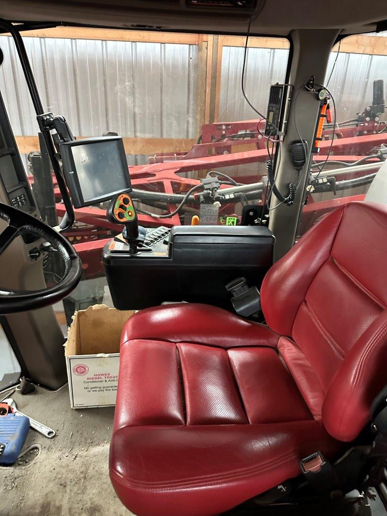 2017 Case IH Patriot 4440 Sprayer/High Clearance