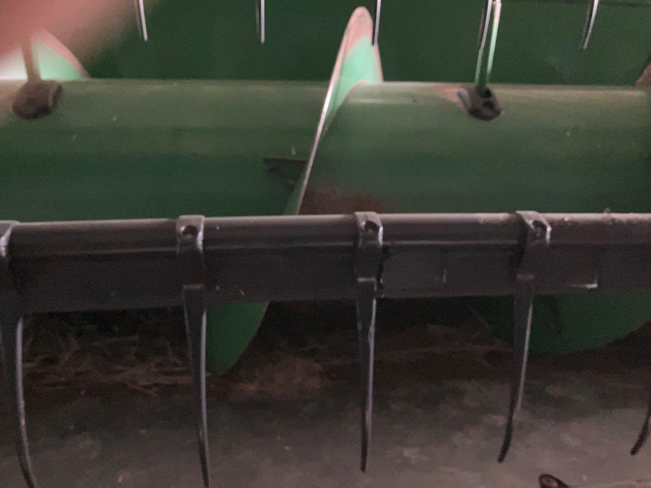 2013 John Deere 635F Header Rigid