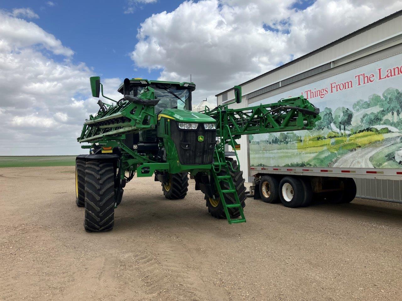 2023 John Deere 412R Sprayer/High Clearance