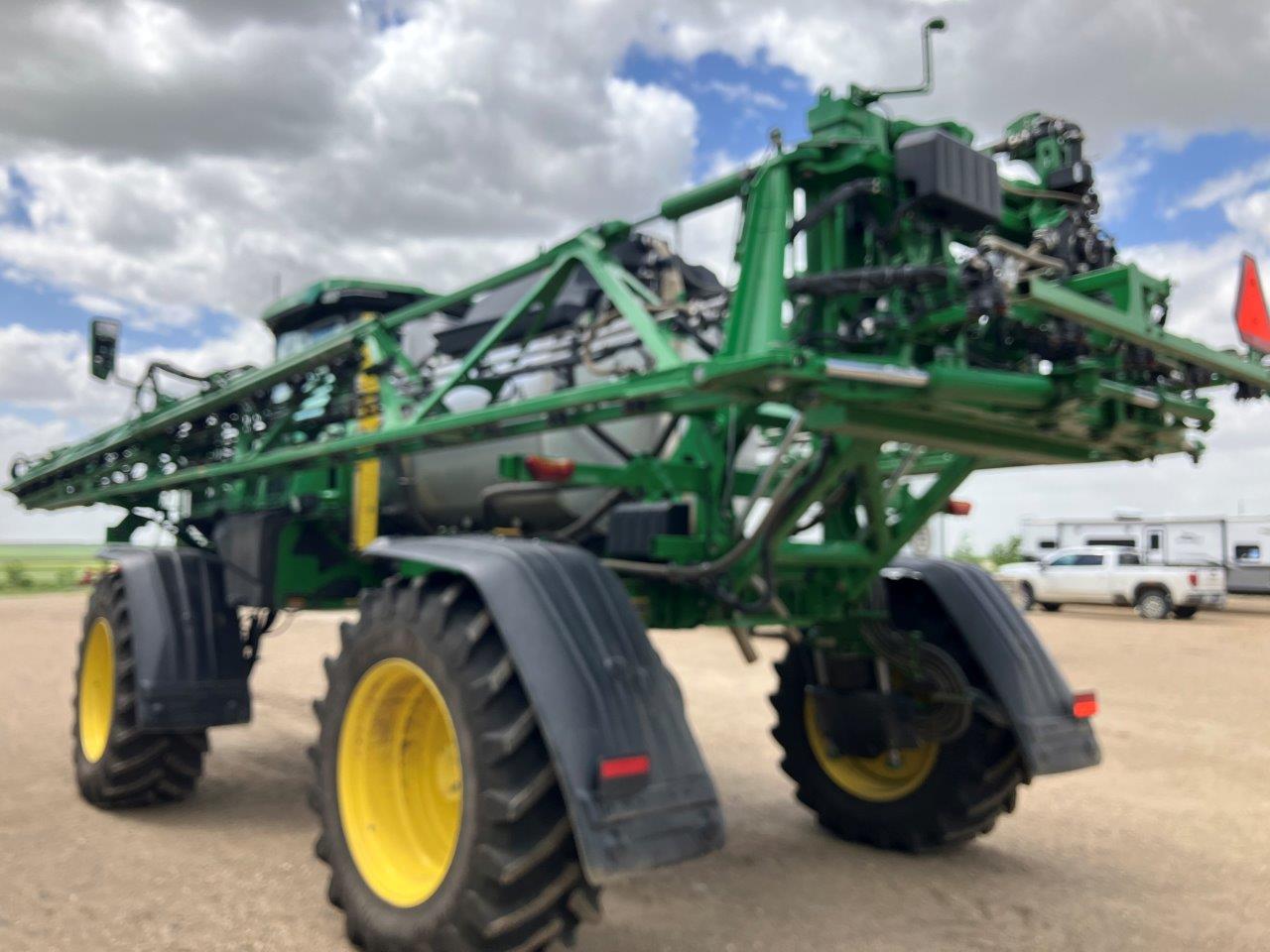 2023 John Deere 412R Sprayer/High Clearance