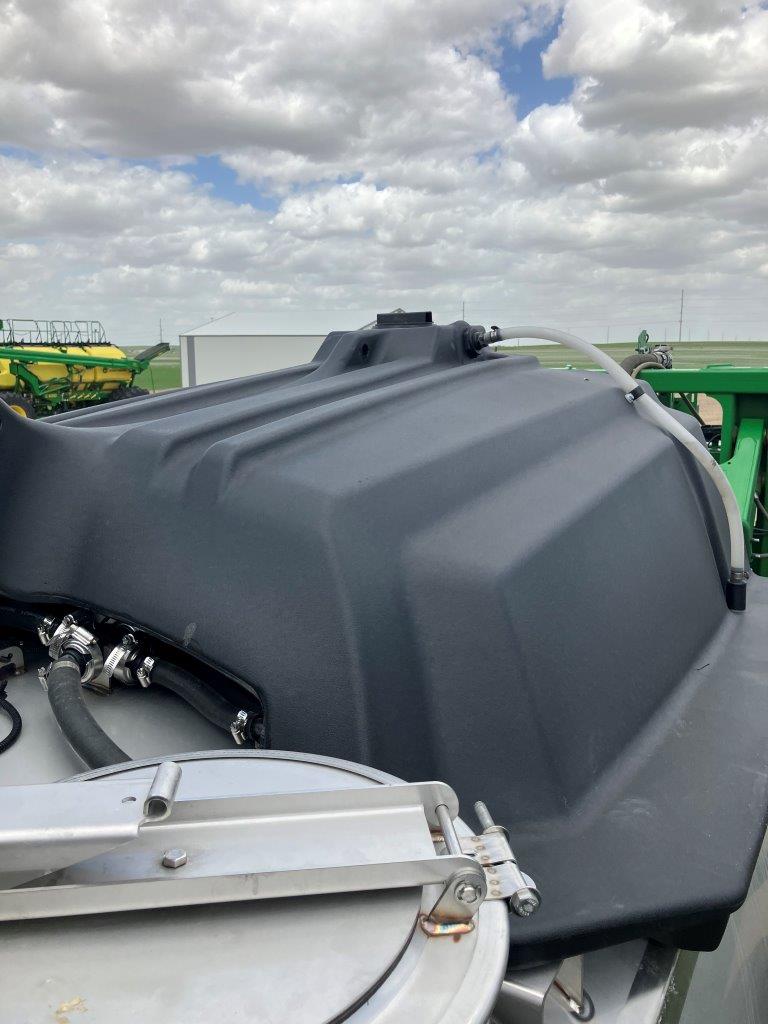 2023 John Deere 412R Sprayer/High Clearance