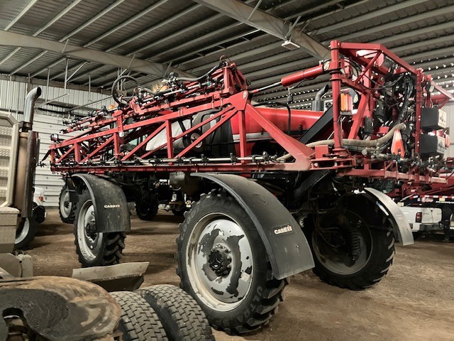 2013 Case IH PAT3330 Sprayer/High Clearance