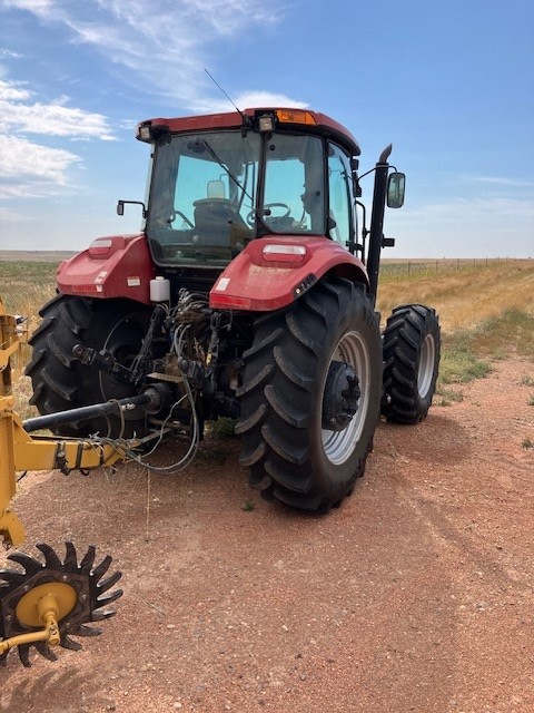 2013 Case IH FARM105U Tractor