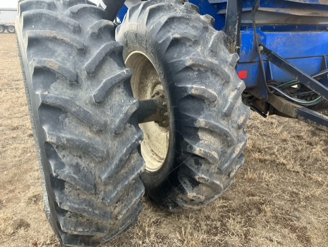 2012 New Holland P2060 Air Drill