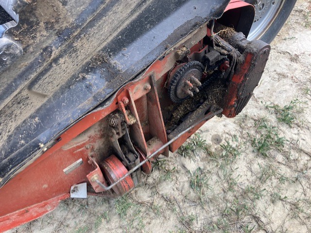 2009 AGCO Hesston 9345 Windrower