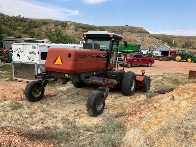 2009 AGCO Hesston 9345 Windrower