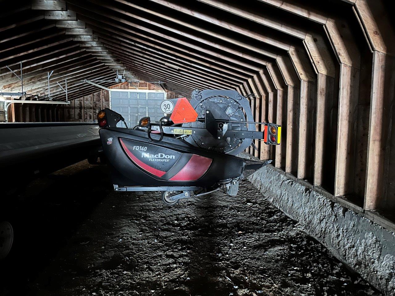 2019 MacDon FD140 Header Combine