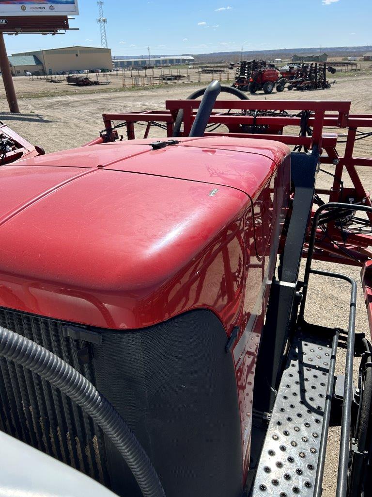 2018 Case IH PAT4440 Sprayer/High Clearance