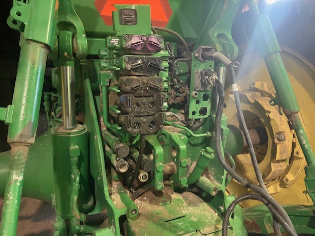 2012 John Deere 8285R Tractor
