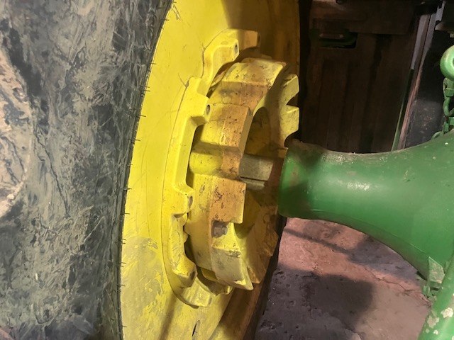 2012 John Deere 8285R Tractor