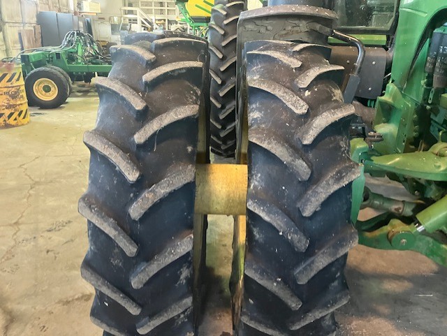 2012 John Deere 8285R Tractor