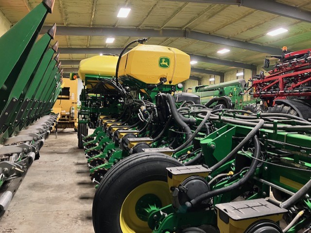 2019 John Deere 1775NT Planter