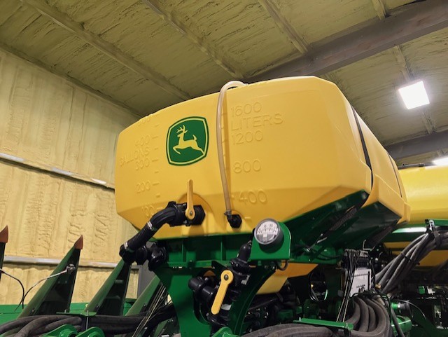 2019 John Deere 1775NT Planter