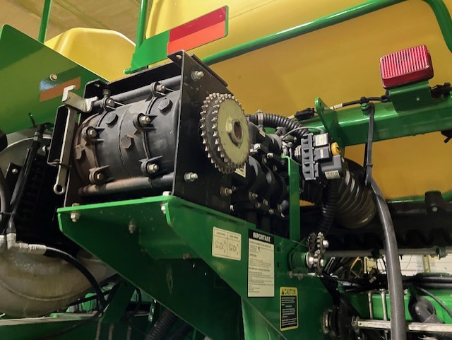 2019 John Deere 1775NT Planter