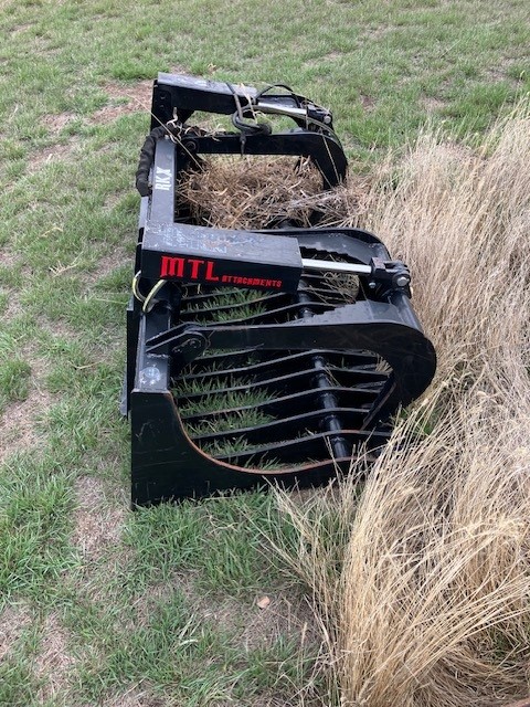 2014 Misc ROCK BKT W GRAPL Bucket