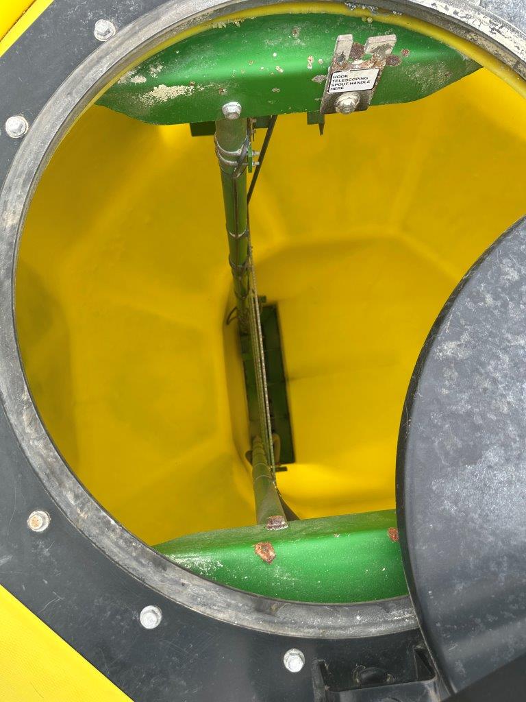 2009 John Deere 1895 Air Drill