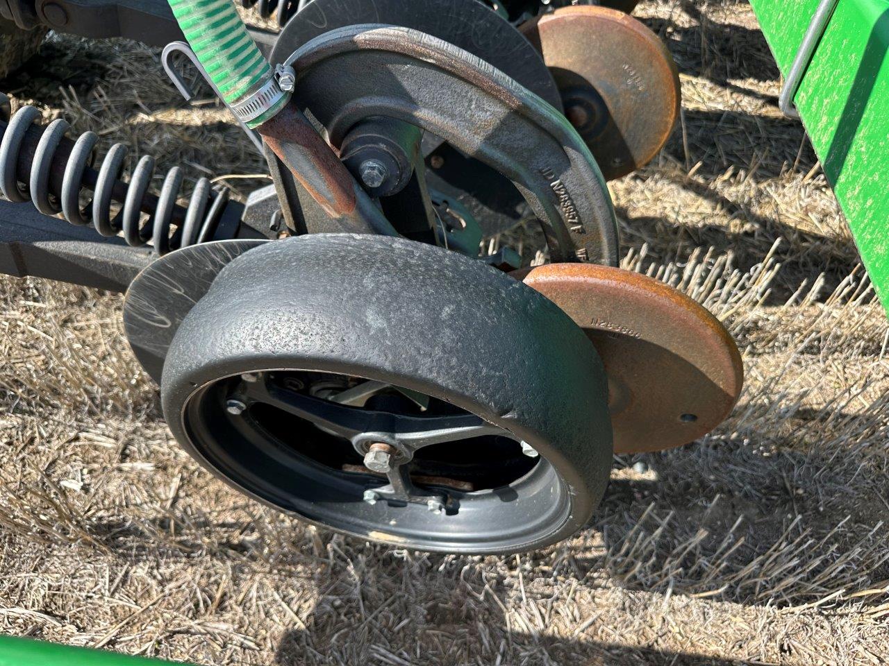 2014 John Deere 1895 Air Drill
