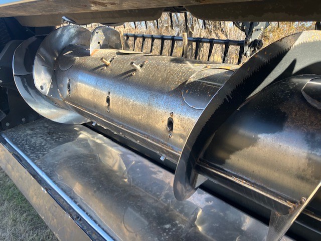 2015 MacDon FD75 Header Draper