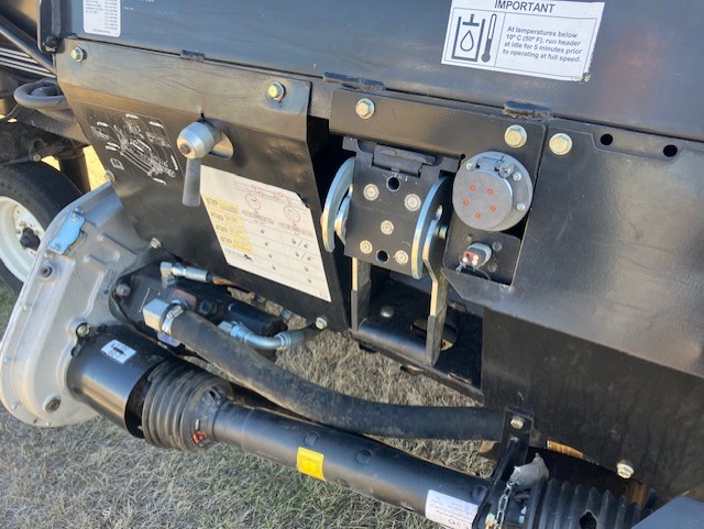 2015 MacDon FD75 Header Draper