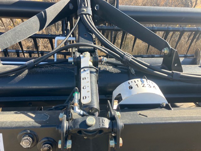 2015 MacDon FD75 Header Draper